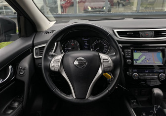 Подержанный автомобиль Nissan Qashqai 2016 года (14 фото)