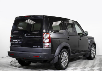 Подержанный автомобиль Land Rover Discovery 2012 года (5 фото)