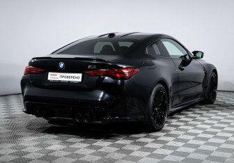Подержанный автомобиль BMW M4 Coupe 2024 года (5 фото)
