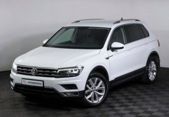 Подержанный автомобиль Volkswagen Tiguan 2017 года (24 фото)