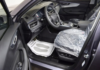 Подержанный автомобиль Chery Tiggo 4 Pro 2023 года (5 фото)