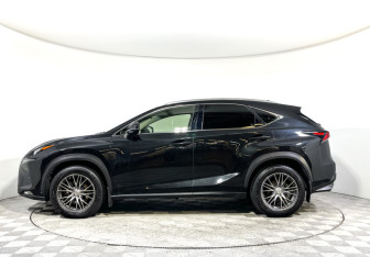 Подержанный автомобиль Lexus NX 2019 года (8 фото)