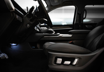 Подержанный автомобиль Tank 500 2023 года (25 фото)