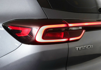 Подержанный автомобиль Chery Tiggo 8 2021 года (8 фото)