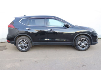 Подержанный автомобиль Nissan X-Trail 2019 года (7 фото)