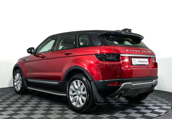 Подержанный автомобиль Land Rover Range Rover Evoque 2015 года (7 фото)
