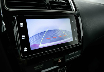 Подержанный автомобиль Mitsubishi ASX 2019 года (9 фото)