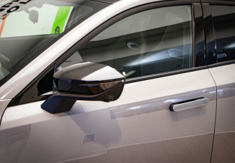 Подержанный автомобиль Changan UNI-V 2024 года (37 фото)