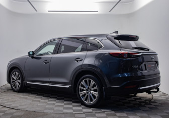 Подержанный автомобиль Mazda CX-9 2021 года (2 фото)