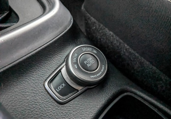 Подержанный автомобиль Suzuki SX4 Hatchback 2014 года (26 фото)