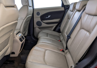 Подержанный автомобиль Land Rover Range Rover Evoque 2016 года (18 фото)