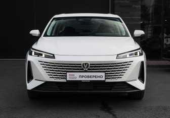 Подержанный автомобиль Changan Lamore 2024 года (2 фото)