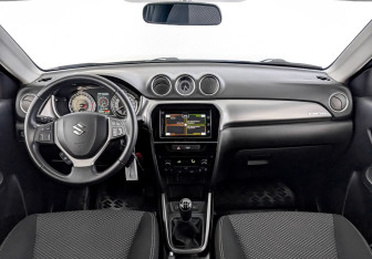 Подержанный автомобиль Suzuki Vitara 2021 года (14 фото)