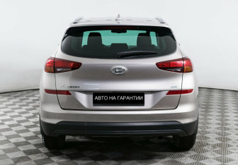 Подержанный автомобиль Hyundai Tucson 2020 года (4 фото)