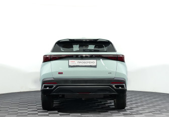 Подержанный автомобиль Omoda C5 2023 года (6 фото)