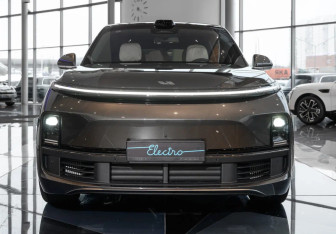 Новый LiXiang L9 2023 (2 фото)