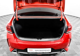 Подержанный автомобиль Kia Rio Sedan 2020 года (13 фото)