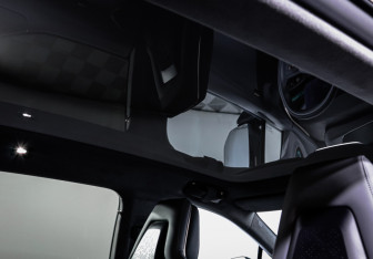 Подержанный автомобиль Zeekr X 2023 года (17 фото)