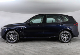 Новый BMW X5 2025 (5 фото)