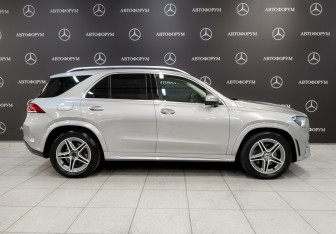 Подержанный автомобиль Mercedes-Benz GLE 2019 года (4 фото)