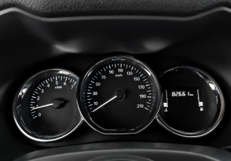 Подержанный автомобиль Nissan Terrano 2021 года (15 фото)