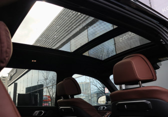 Новый BMW X7 2024 (8 фото)