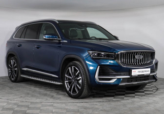 Подержанный автомобиль Geely Monjaro 2024 года (3 фото)