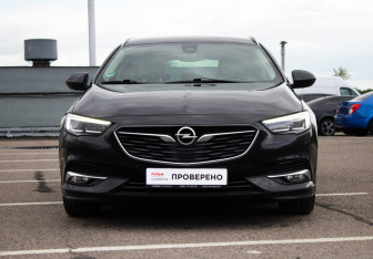 Подержанный автомобиль Opel Insignia Wagon 2018 года (2 фото)