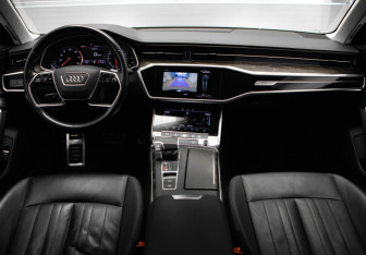 Подержанный автомобиль Audi A6 Sedan 2020 года (8 фото)