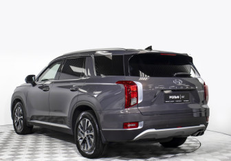 Подержанный автомобиль Hyundai Palisade 2021 года (7 фото)