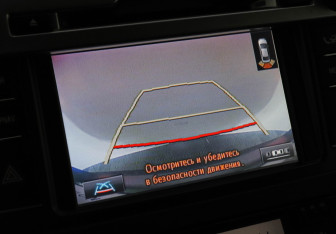 Подержанный автомобиль Toyota Land Cruiser Prado 2016 года (14 фото)