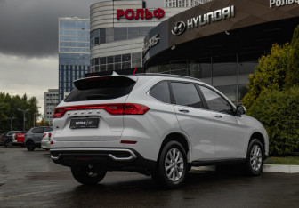 Подержанный автомобиль Haval M6 2023 года (4 фото)