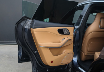 Подержанный автомобиль Rising Auto R7 2022 года (23 фото)