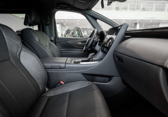 Новый Toyota Alphard 2024 (31 фото)