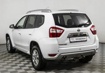 Подержанный автомобиль Nissan Terrano 2020 года (7 фото)