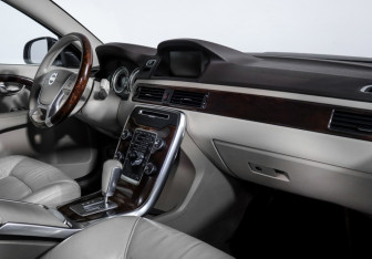 Подержанный автомобиль Volvo S80 2012 года (9 фото)