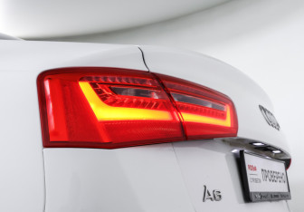 Подержанный автомобиль Audi A6 Sedan 2014 года (22 фото)
