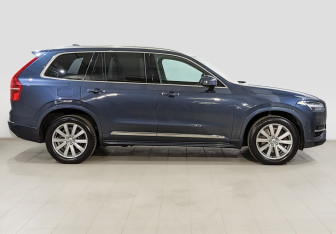 Подержанный автомобиль Volvo XC90 2018 года (4 фото)