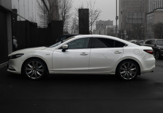 Подержанный автомобиль Mazda 6 Sedan 2021 года (8 фото)