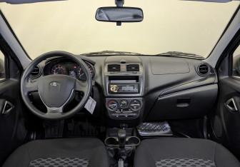 Подержанный автомобиль LADA (ВАЗ) Granta Sedan 2022 года (14 фото)