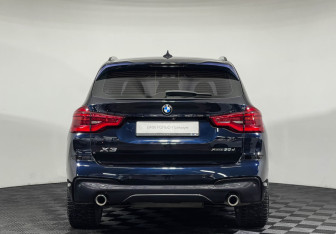 Подержанный автомобиль BMW X3 2021 года (4 фото)