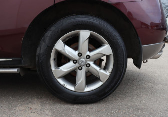 Подержанный автомобиль Nissan Murano Suv 2012 года (9 фото)
