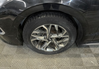 Подержанный автомобиль Hyundai Sonata 2022 года (17 фото)