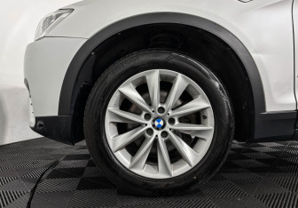 Подержанный автомобиль BMW X4 2014 года (7 фото)