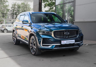 Подержанный автомобиль Geely Monjaro 2023 года (3 фото)