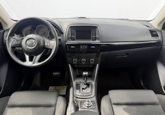 Подержанный автомобиль Mazda CX-5 2011 года (12 фото)