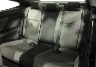 Подержанный автомобиль Honda Civic Coupe 2017 года (12 фото)