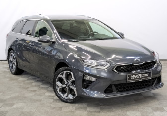 Подержанный автомобиль Kia Ceed Wagon 2019 года (3 фото)