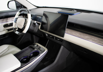 Подержанный автомобиль Jetour Dashing 2023 года (11 фото)