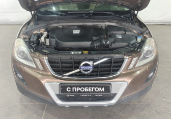 Подержанный автомобиль Volvo XC60 2012 года (18 фото)